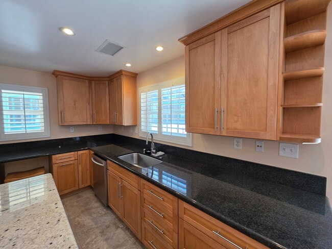 Photo - 6172 Sylvan Dr