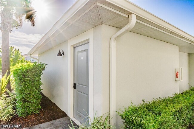 Photo - 6047 Ellerston Wy Unit 2123