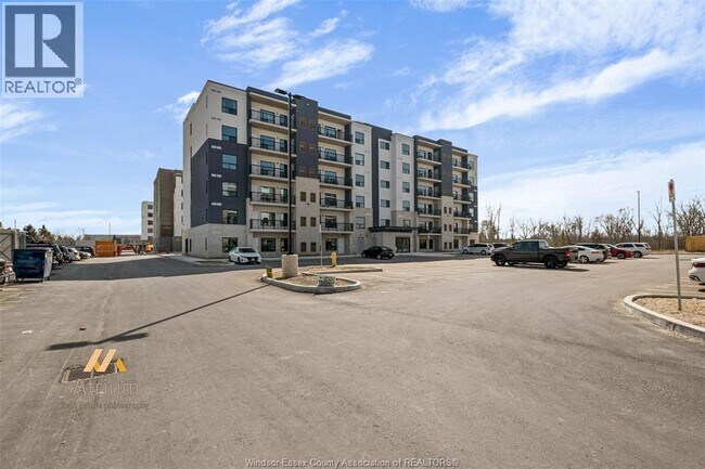 Photo - 3340 Stella Crescent Unit 119