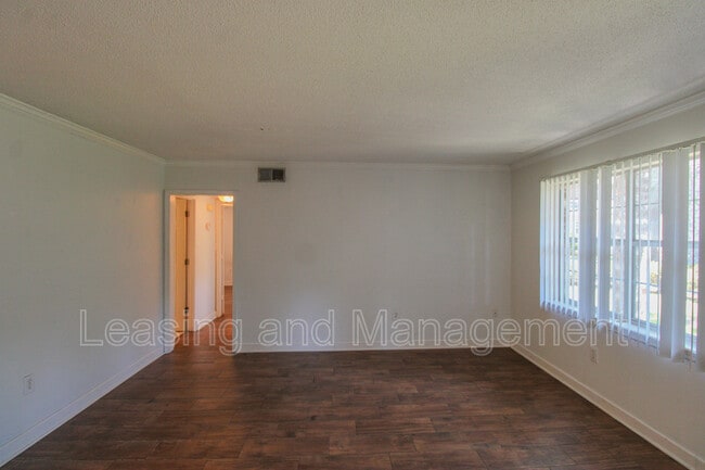 Photo - 516 Arlington Dr Unit A4