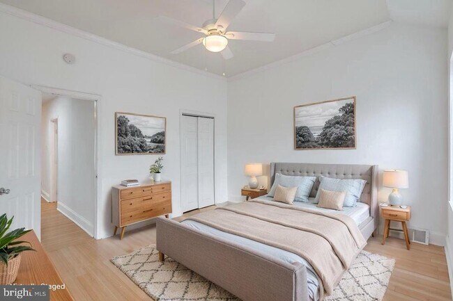 Photo - 2522 Kimball St