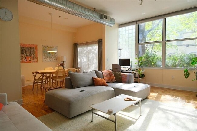 Photo - 15 Waddell St NE Unit 104