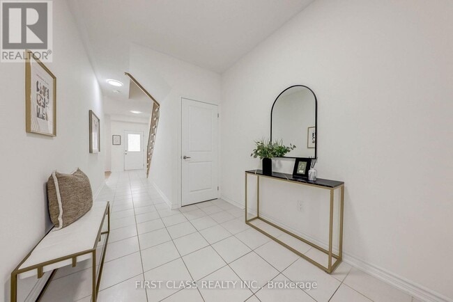 Photo - 22 Massachusetts Ln