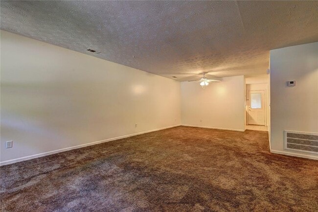 Photo - 2492 Whitehead Pl Dr