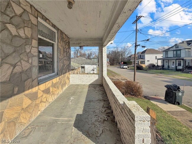 Photo - 1213 Plum St