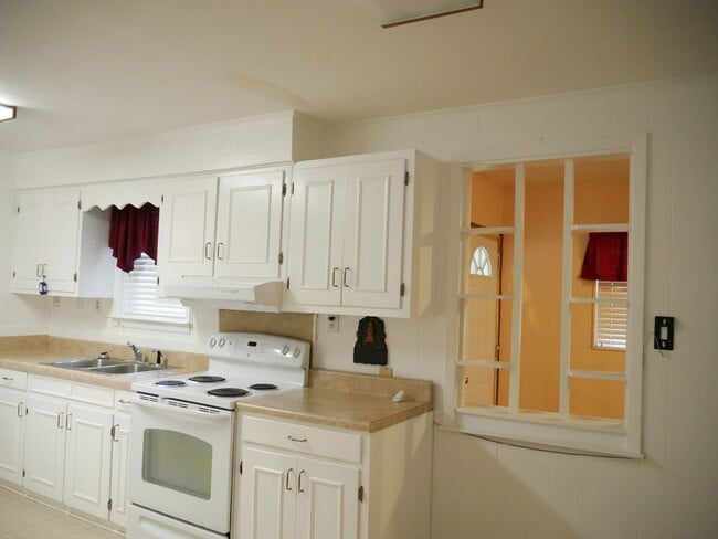 Photo - Home in Hahira in the country