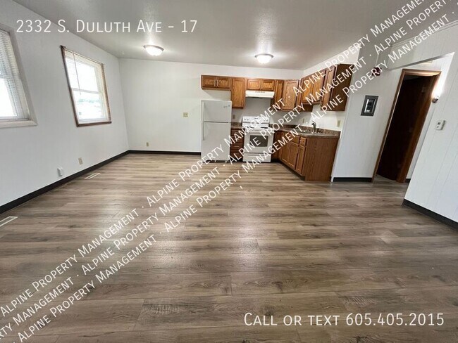 Photo - 2332 S Duluth Ave Unit 17