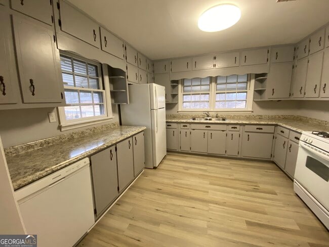 Photo - 4035 S Bogan Rd