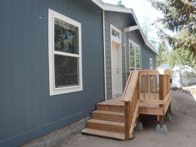 Photo - 60889 Granite Dr