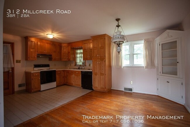 Photo - 312 Mill Creek Rd