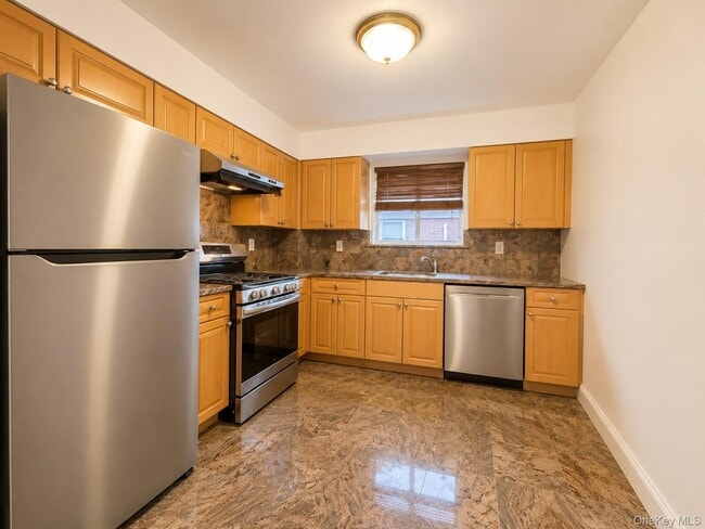 Photo - 149-25 15th Dr Unit 2nd fl