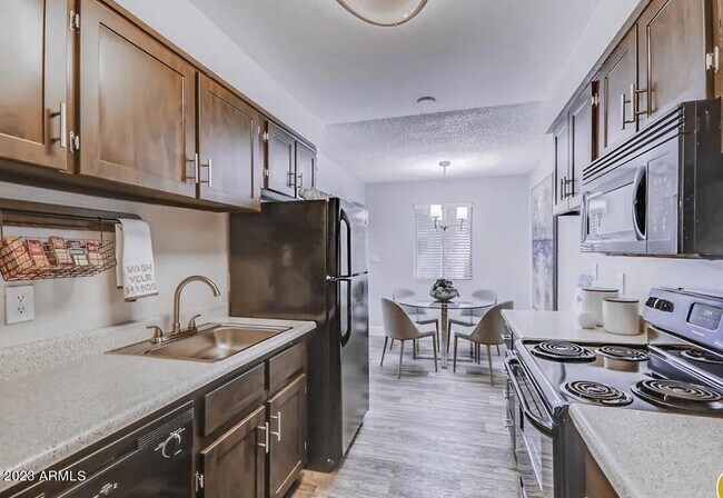 Photo - 1944 W Thunderbird Rd Unit 2