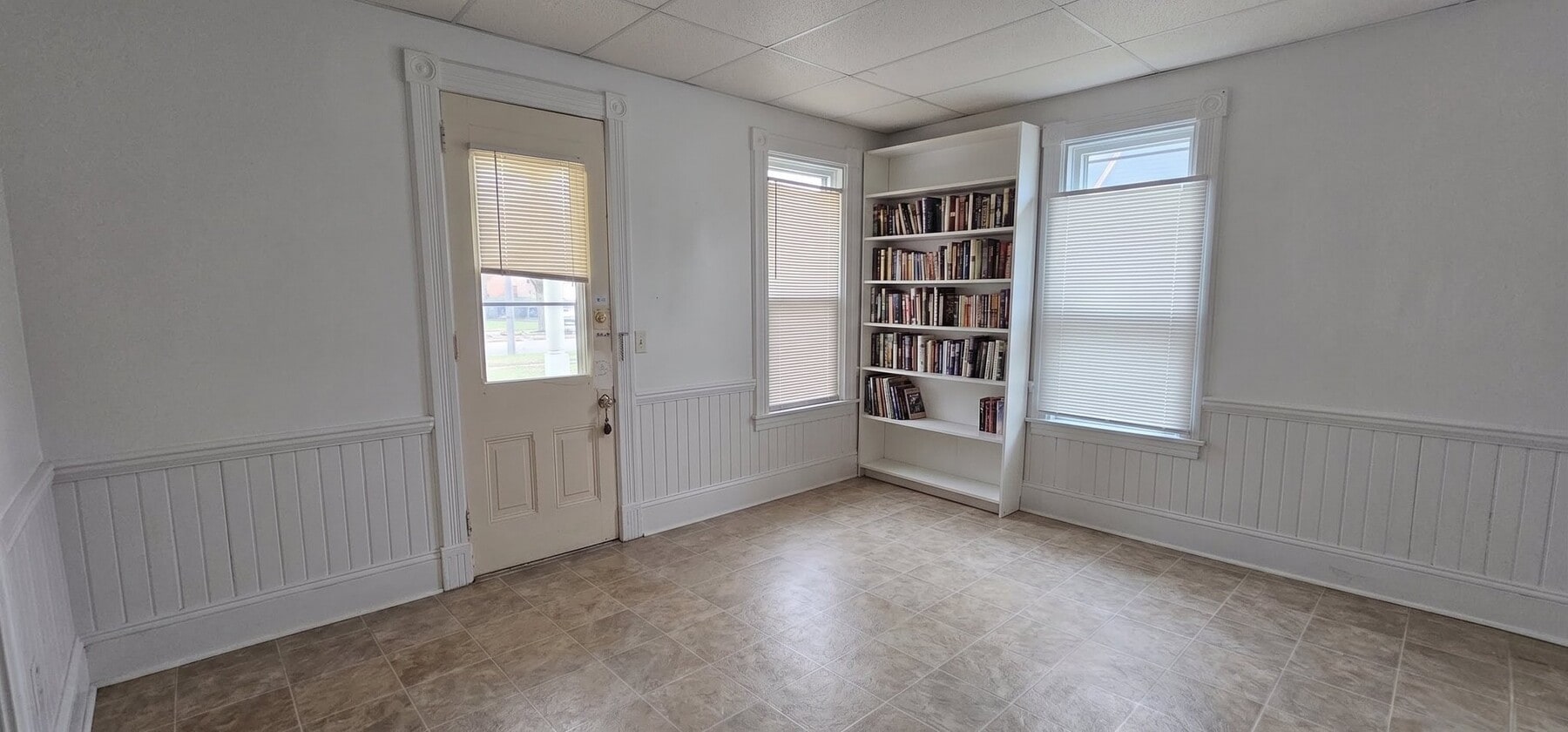Photo - 306 Woodward Ave Unidad 2