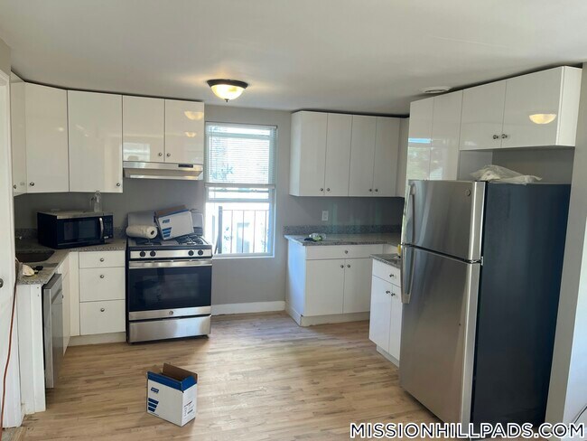 Photo - 38 Forest St Unit 2