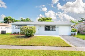 Building Photo - 9040 NW 26th Pl Rental