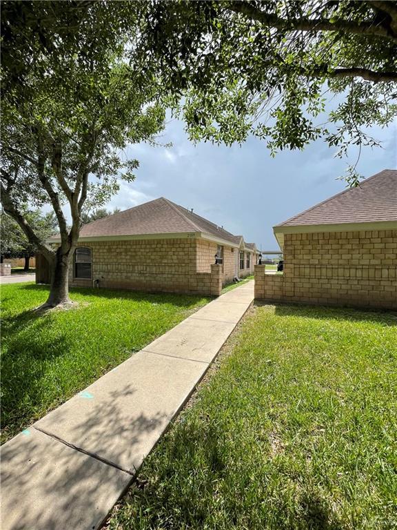 Photo - 2109 N Dahlia St Apartment Unit 2