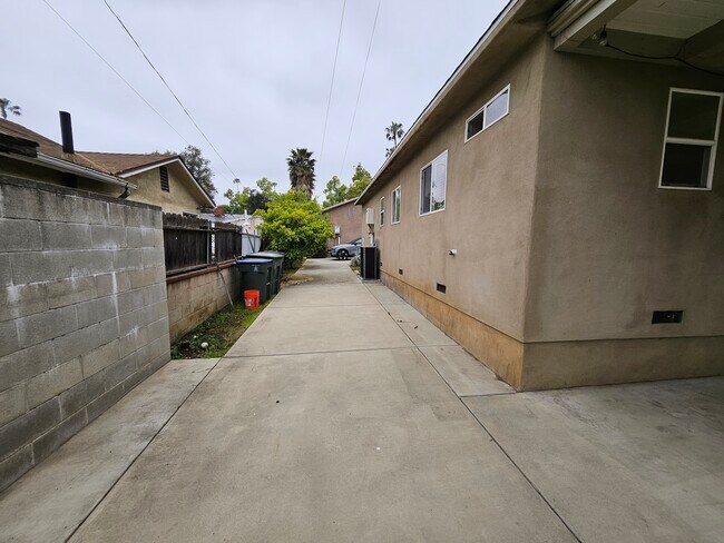 side yard - 122 S Craig Ave