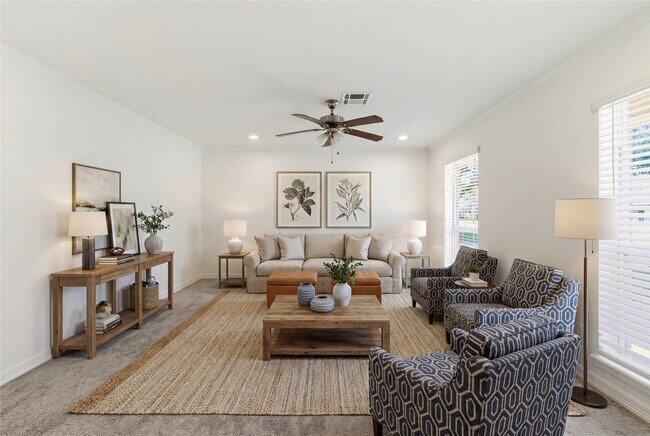 Photo - 5818 Chinaberry Dr