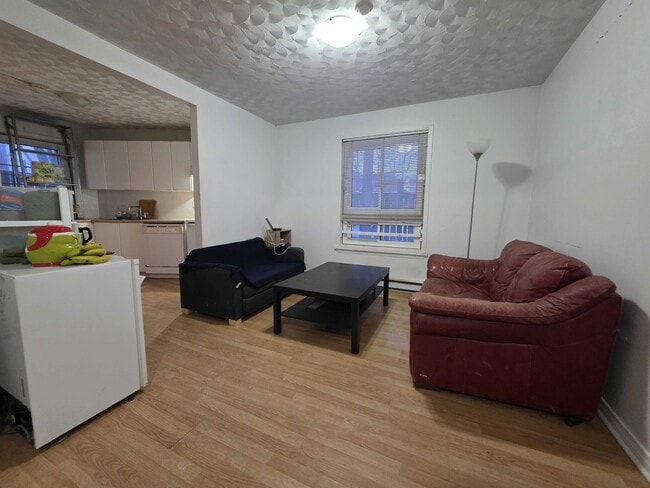 Photo - 31 Chatham St Unit B-2