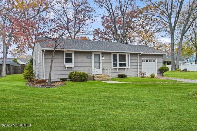 Photo - 3123 Cambridge Dr