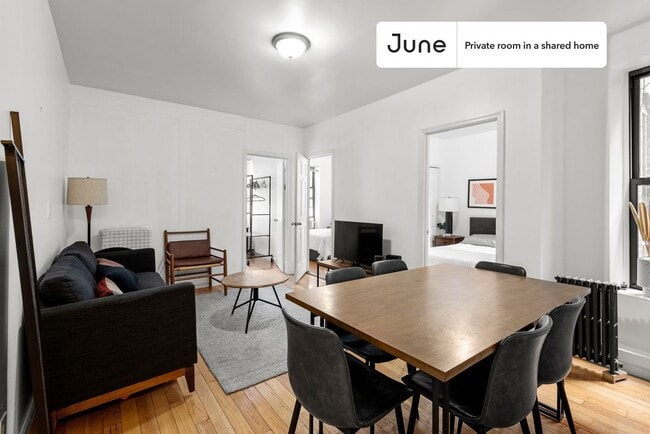 Room in Shared 3 bed/1 bath home in Chinatown