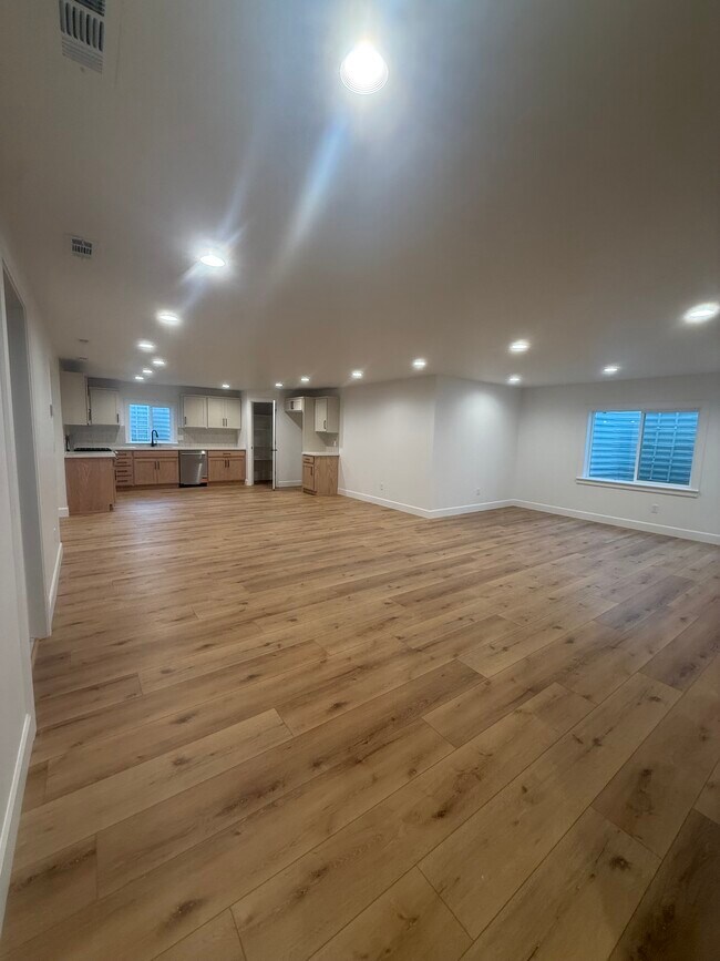 1043 W Chokecherry St Unit in Saratoga Springs