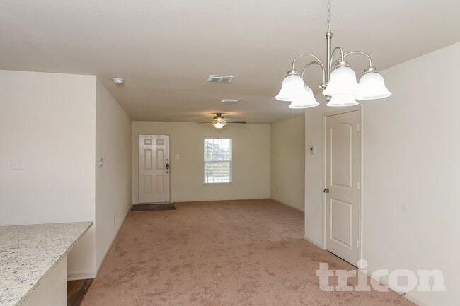 Photo - 11031 Chatham Ct