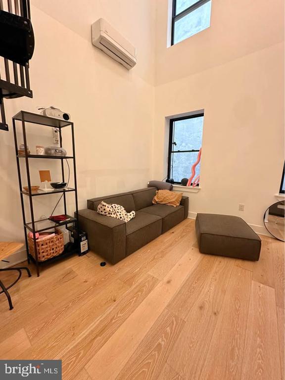 Building Photo - 136 Chestnut St Unit 3F