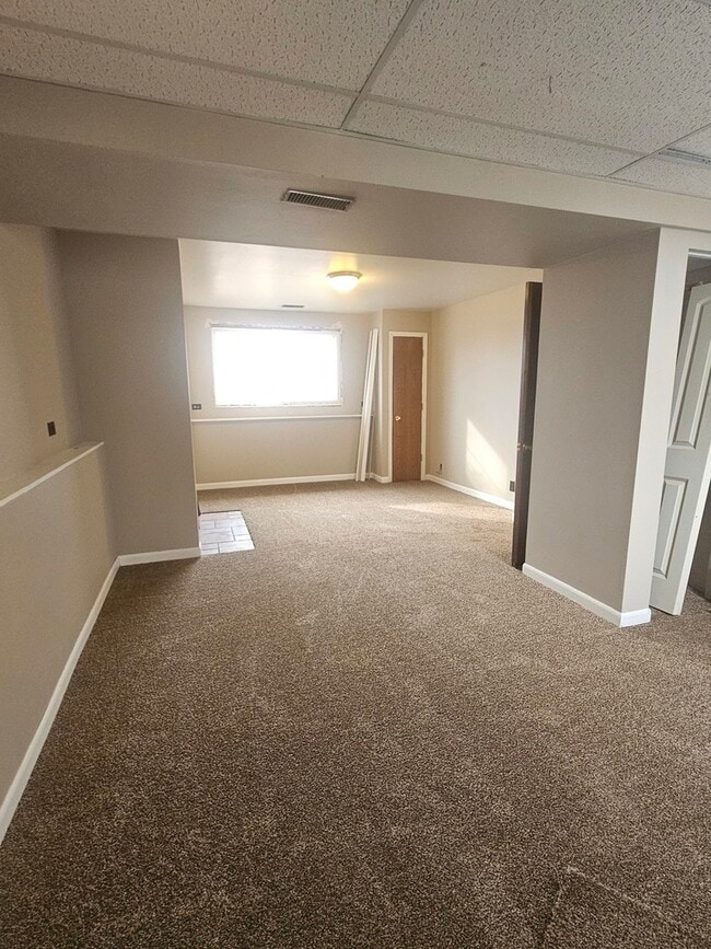 Photo - 830 Division St