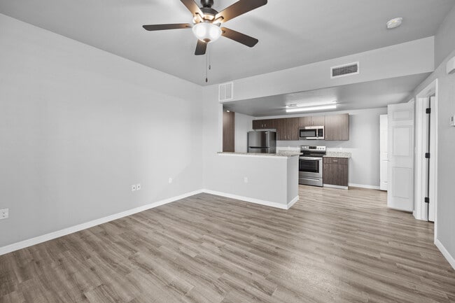 Photo - DISTRICT AT PELLICANO