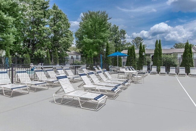 Foxridge Apartment Homes