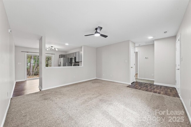 Photo - 12216 Lullingstone Rd