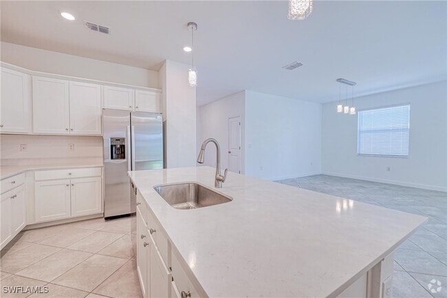 Building Photo - 9146 Leatherwood Loop Rental