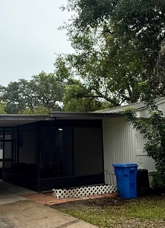 Building Photo - 516 De Resine Carre St Rental