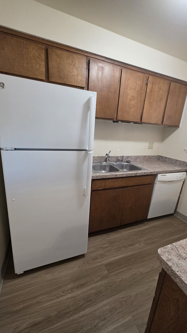 5531 Paloma Ave Unit 2