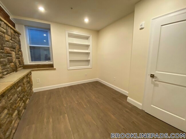 Photo - 1616 Beacon St Apartamento Unidad 1