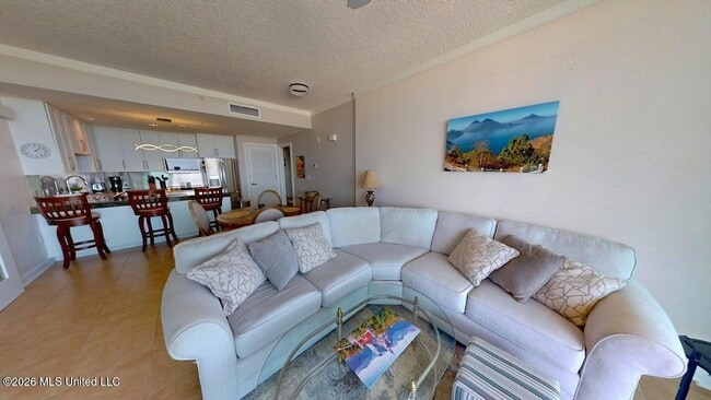 Photo - 2060 Beach Blvd Unidad 1407