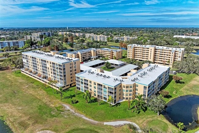 Building Photo - 4480 Fairways Blvd Unit 109 Rental