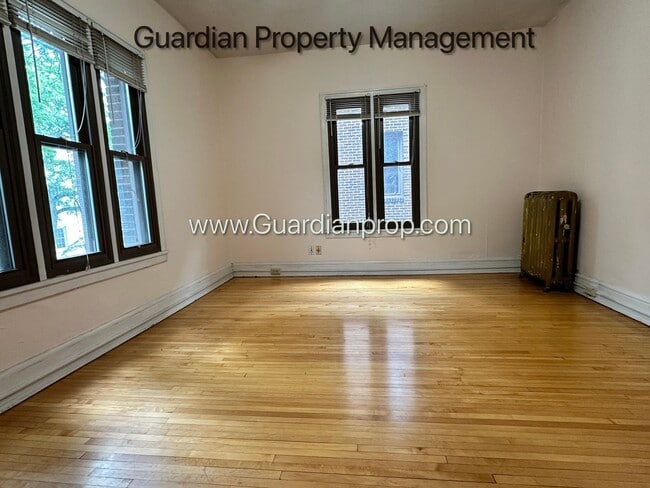 Photo - 2nd Floor Corner, Blocks from Bde Maka Ska, Heat Paid, 1 Month Free, Video Walkthrough Unit #107