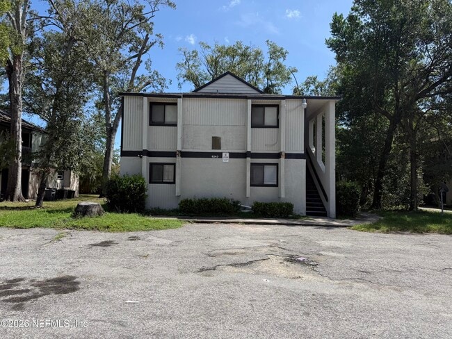 5243 Westchase Ct
