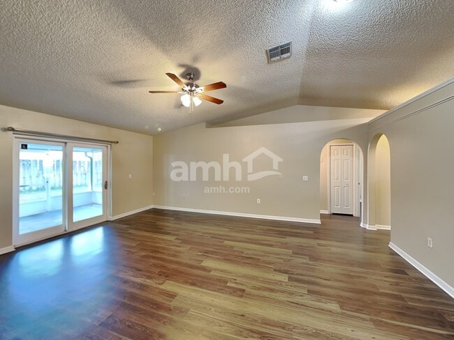 Photo - 7358 Grey Fox Ln