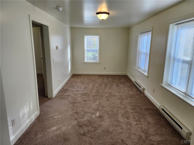 Photo - 2 Highland St