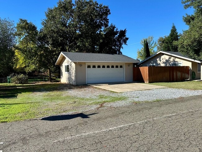 Photo - Anderson, CA | Charming Corner-Lot Home | ...