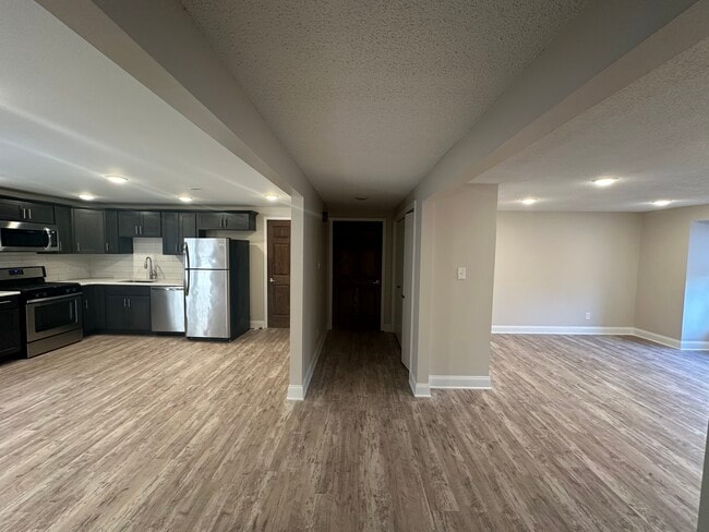 Two entrances into unit - 1 Laura Ln