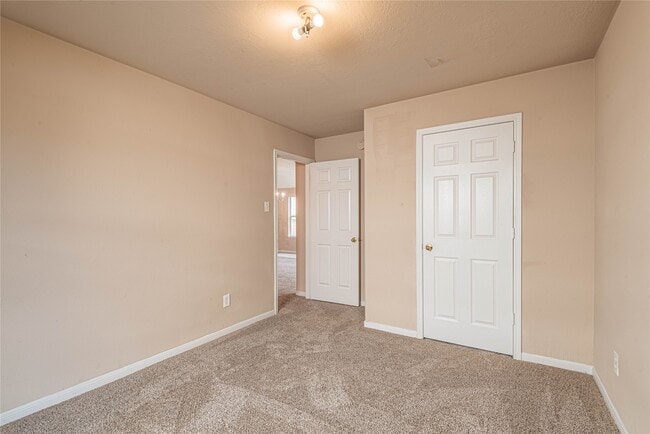 Photo - 21135 Sprouse Cir