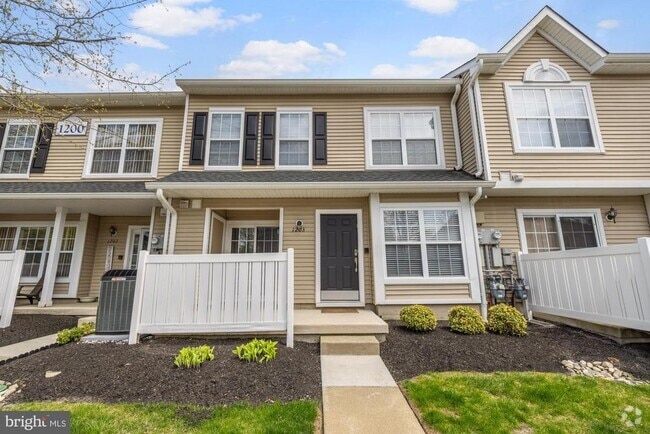 Building Photo - 1203 Delancey Way Rental
