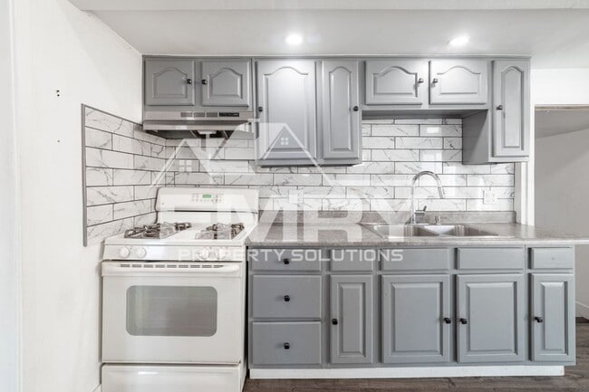 Photo - 11900 Firestone Blvd Apartment Unit 11900