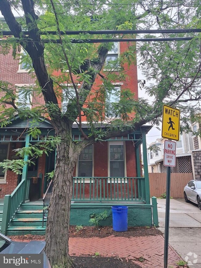 Building Photo - 609 Berkley St Unit A-A Rental
