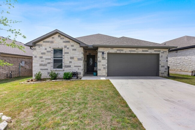 Photo - 2124 Blackhawk Lp House