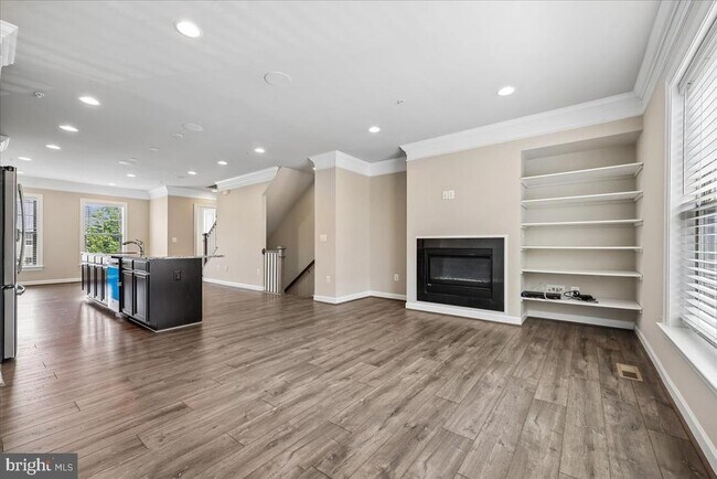 Photo - 14319 Potomac Heights Ln